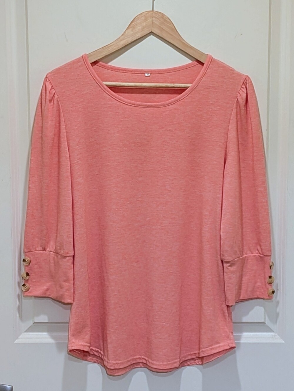 EUC M Coral Heather Pink Puff 3/4 Sleeve Button Detail Top